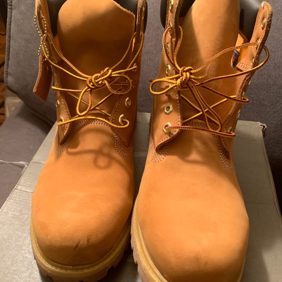 6" Timberland Wheat Sz 13 Worn - Picture 2 of 3
